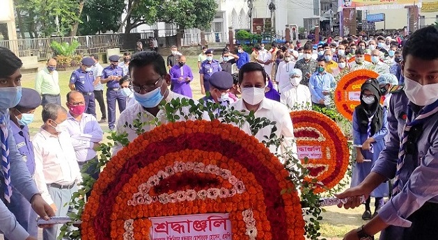 শেখ কামাল বেঁচে থাকলে আরো অনেক এগিয়ে যেতো দেশ : ডিসি অতুল সরকার